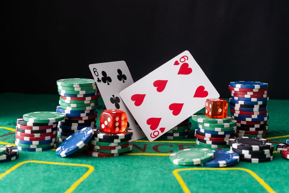 Spinson Casino کیسینو میں پوکر گیمز